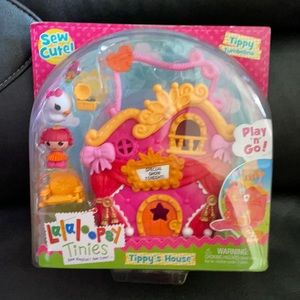 New in box discontinue Play N Go! Lalaloopsy Tippy’s House.